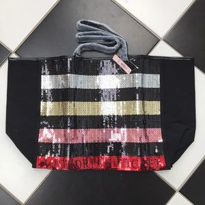 VS tote